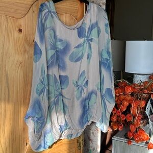 Elena Baldi Boho lined Billowy delicate floral motif top, size S, $45